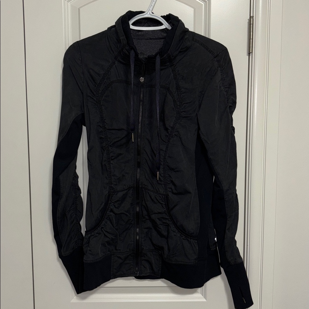 Lululemon Reversible Cool Down Jacket - Picture 2 of 10